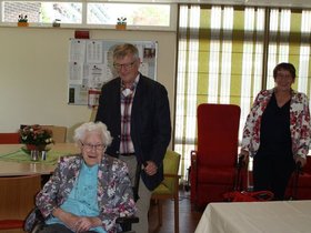 oma%20ebberink%20105%20012.JPG